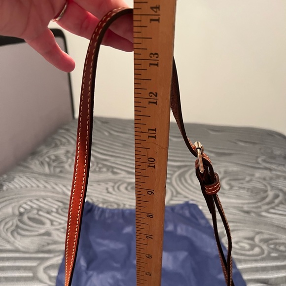 Dooney and Bourke Purse - Picture 4 of 7